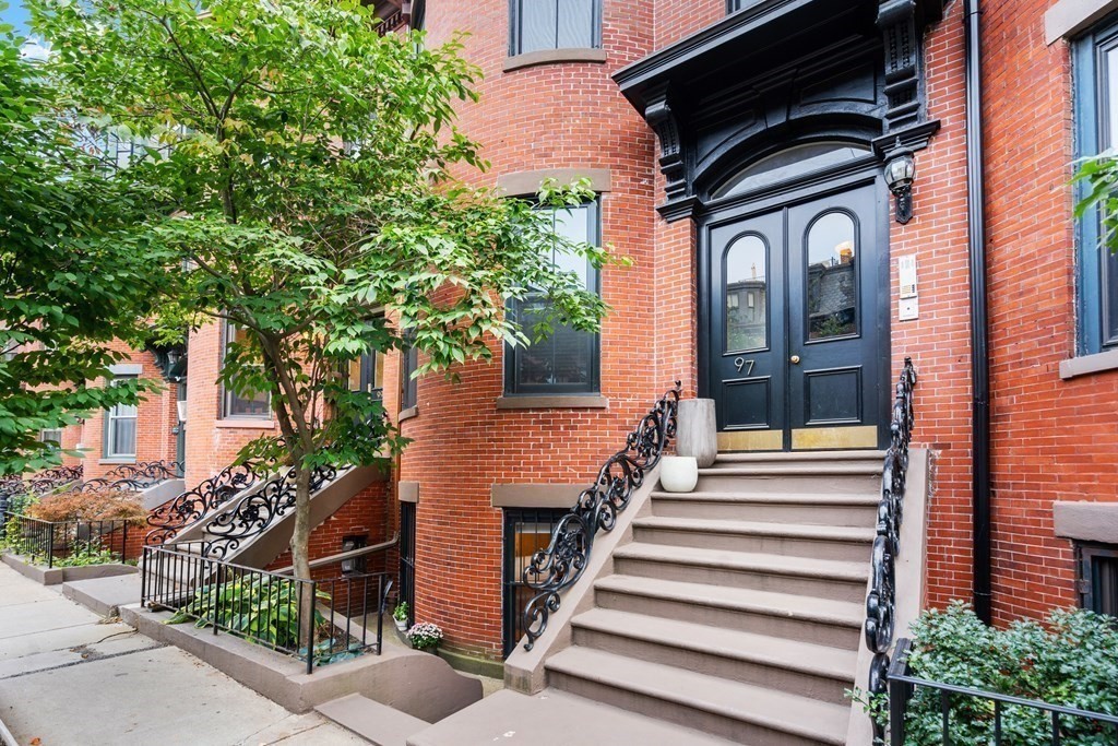 97 East Brookline St, South End