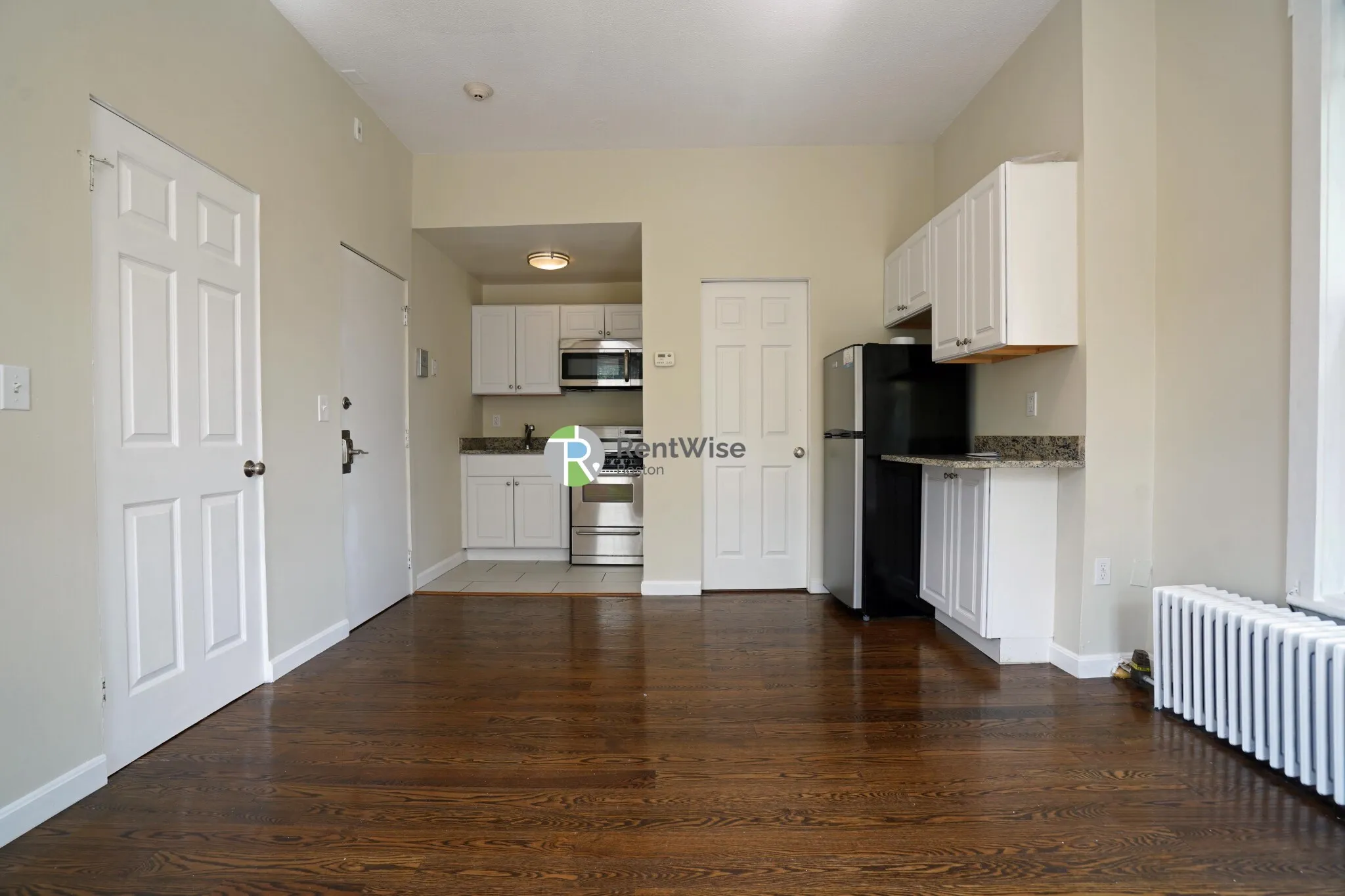 538 East Broadway, South Boston