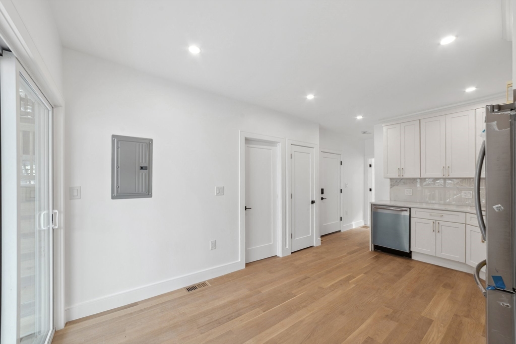 34 Morris St, East Boston