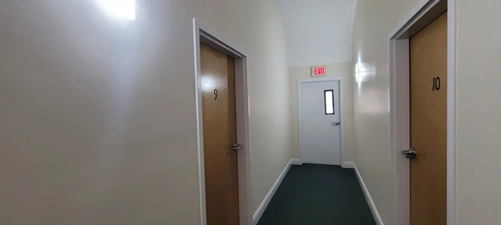 33 Randolph St, Abington