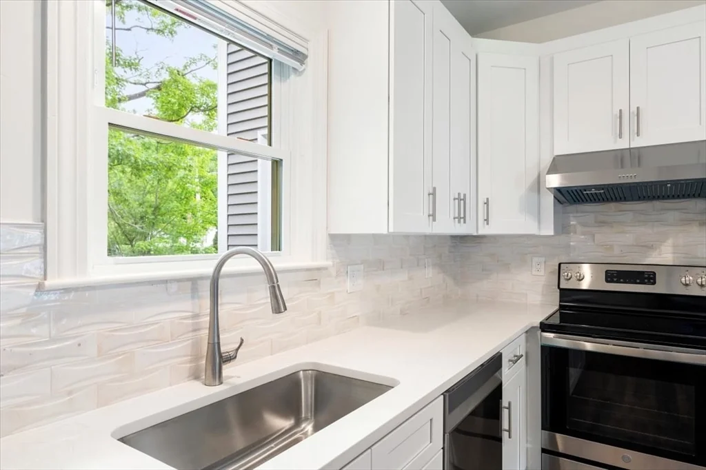 75 South St, Westborough