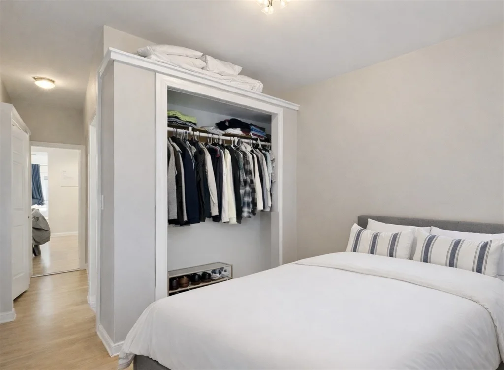 666 E 5th St, South Boston