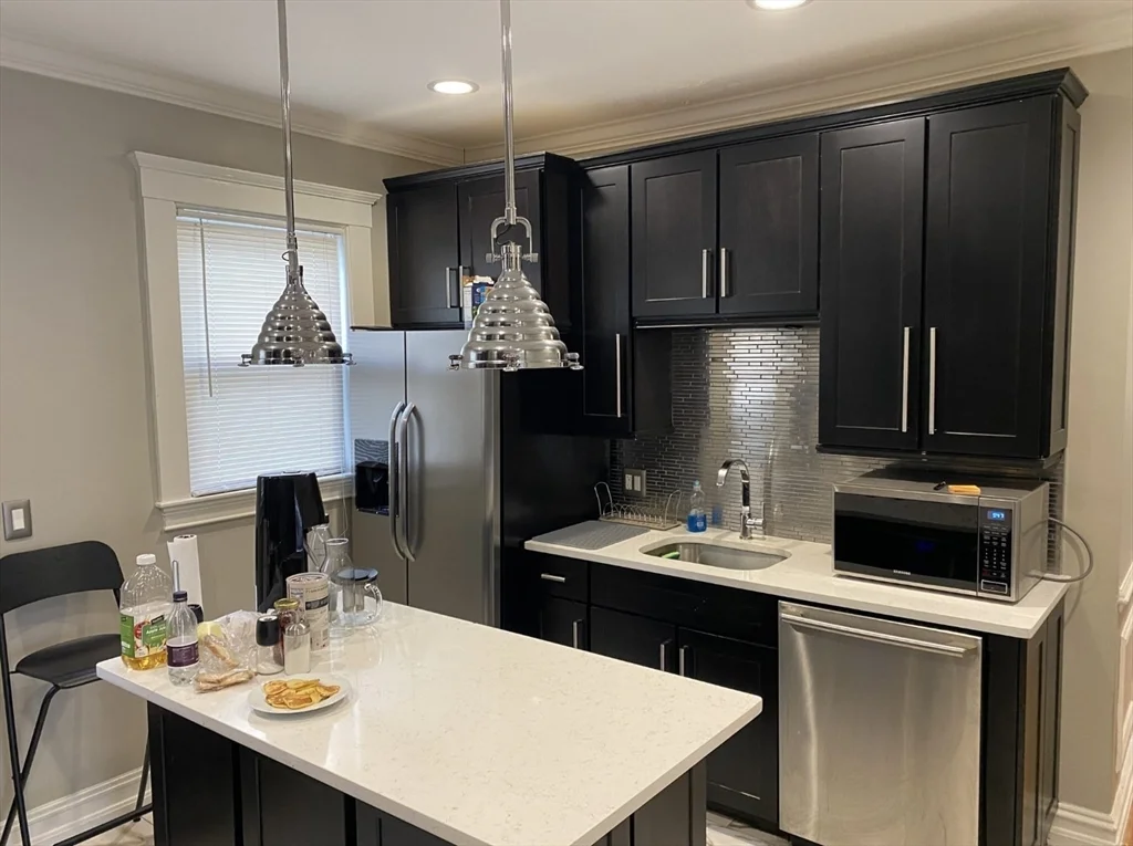 19 Pleasant St, Dorchester