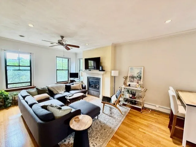 13 Worcester Sq, South End