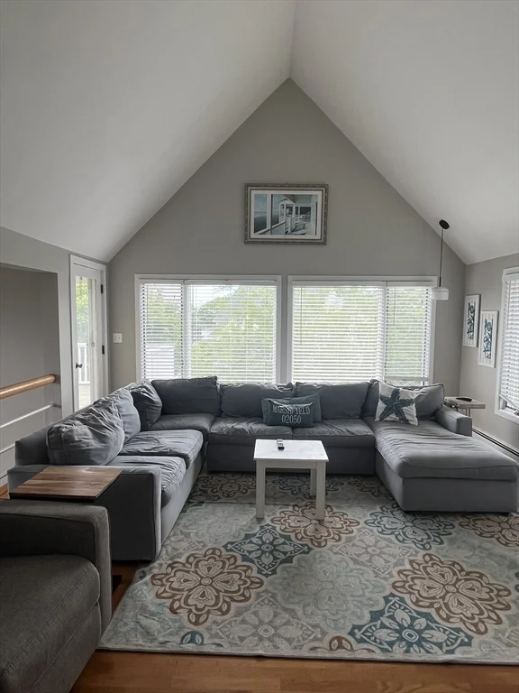 66 Vincent Drive Winter Rental, Braintree Highlands
