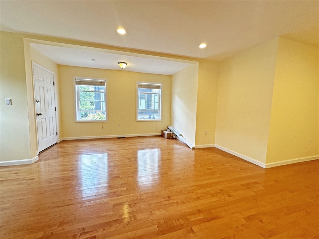 30 Salisbury Rd, Newton Corner