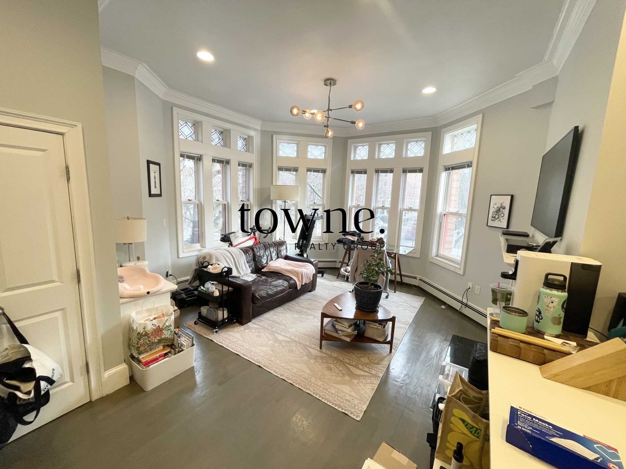 195 Commonwealth Ave, Back Bay