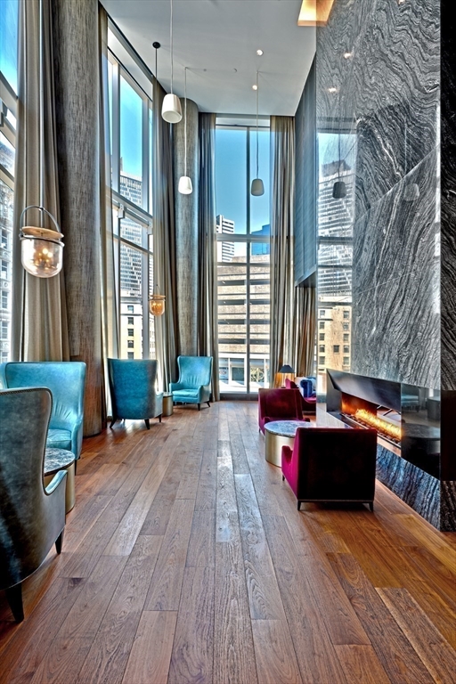 1 Franklin, Downtown