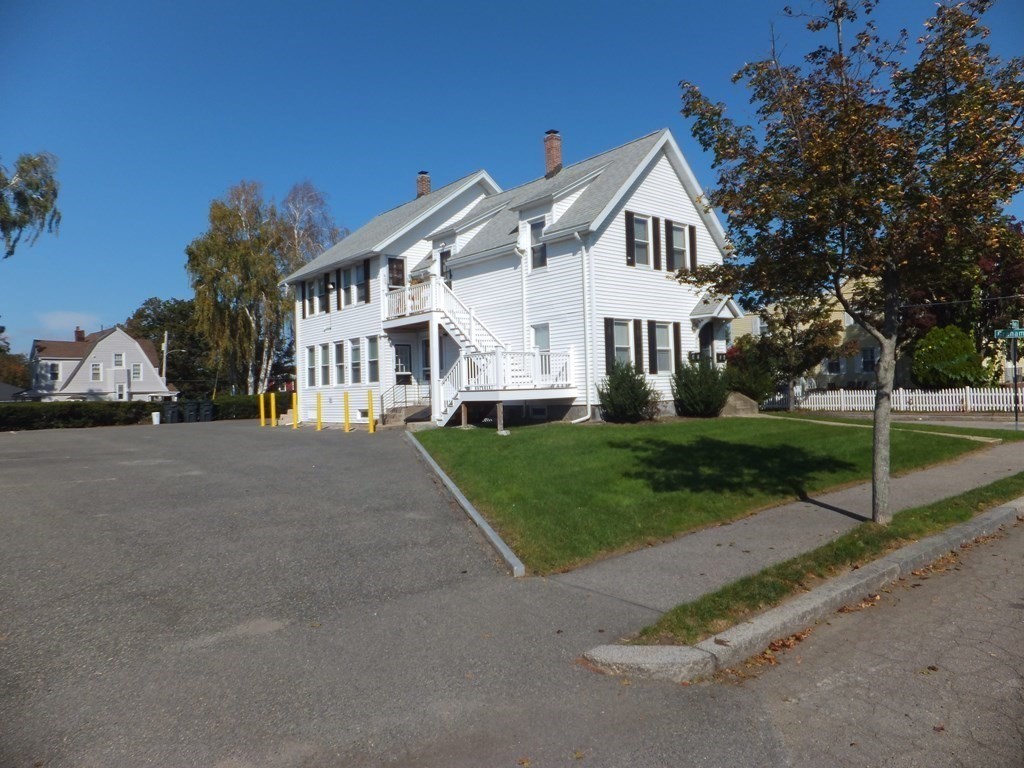 28 River St, Quincy