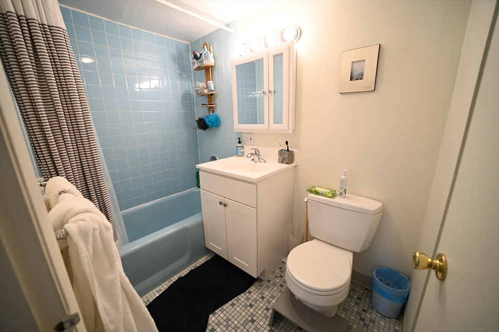 49 Marion, Coolidge Corner