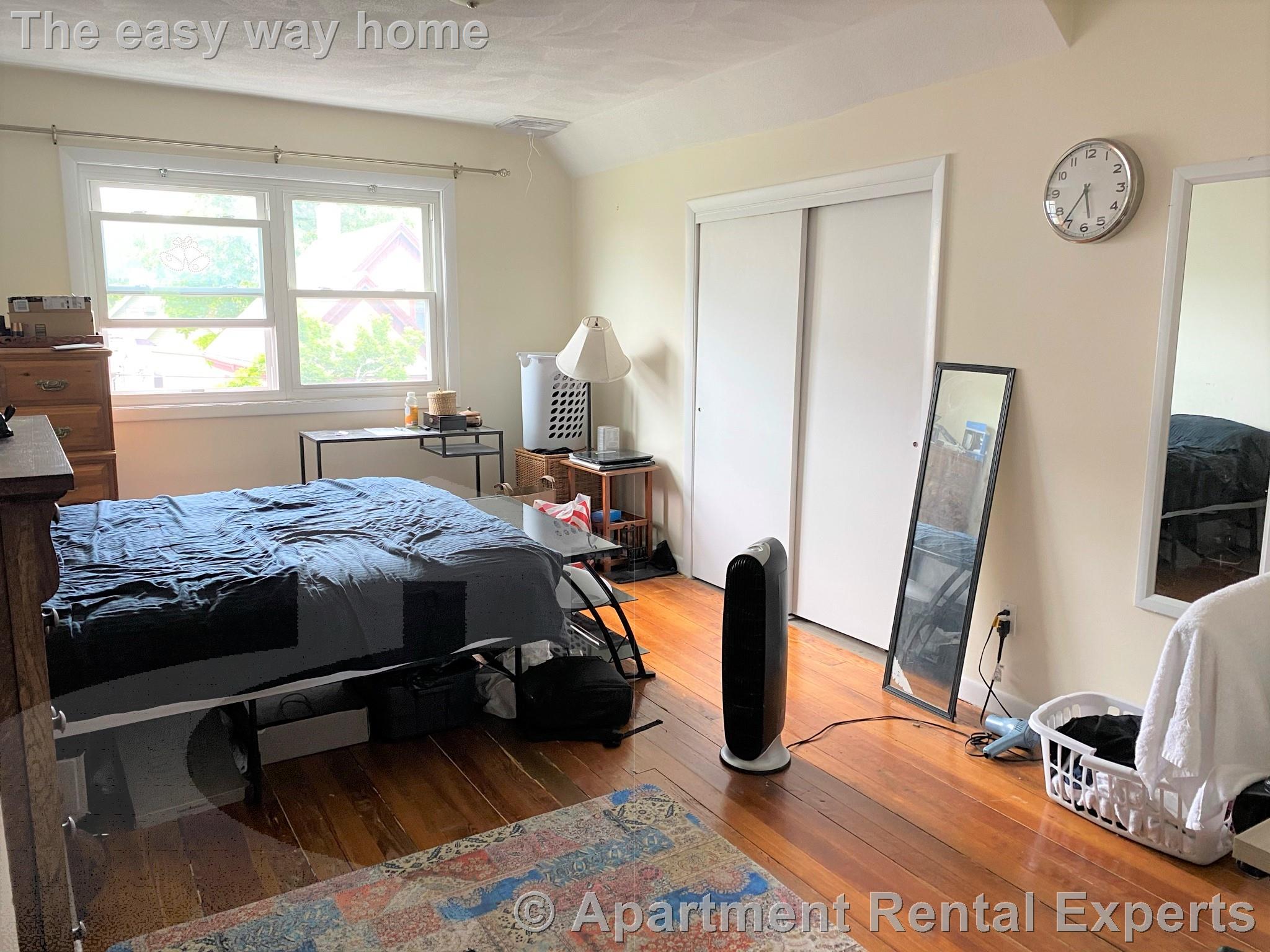 11 Burnside Ave, Porter Square