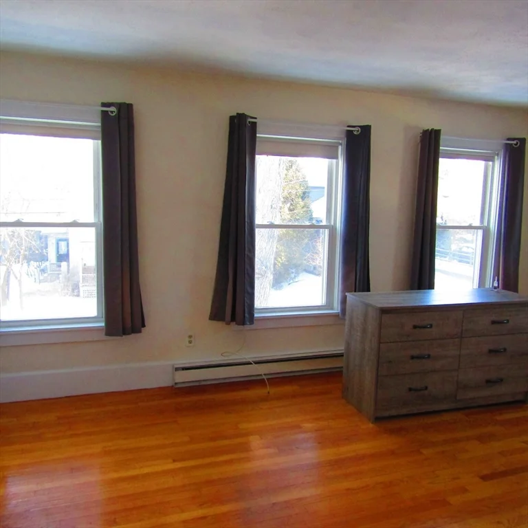 102 Vernon St, Northampton