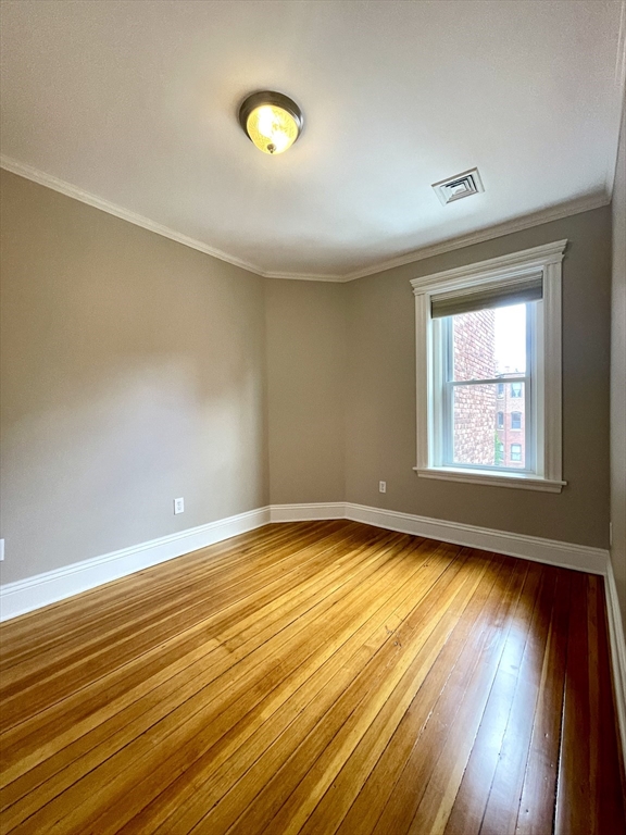 5 Strathmore Rd, Brookline