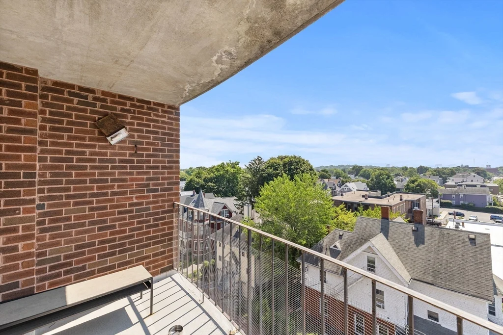 2353 Massachusetts, North Cambridge