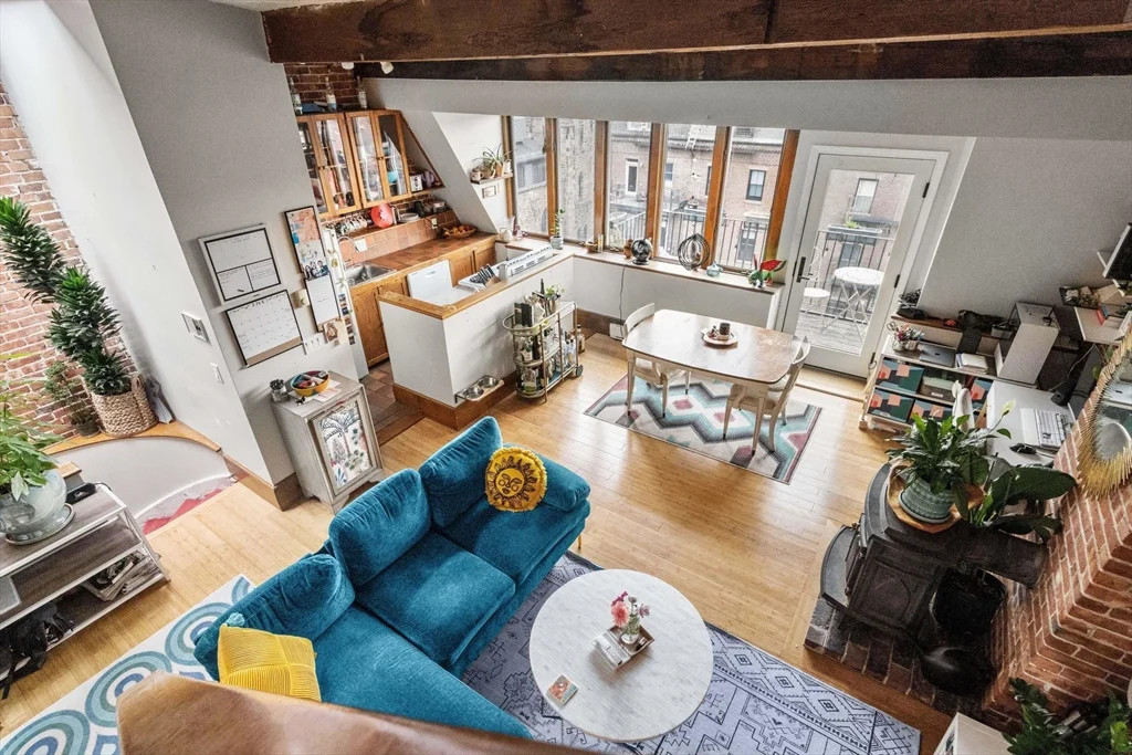 87 Worcester St, South End