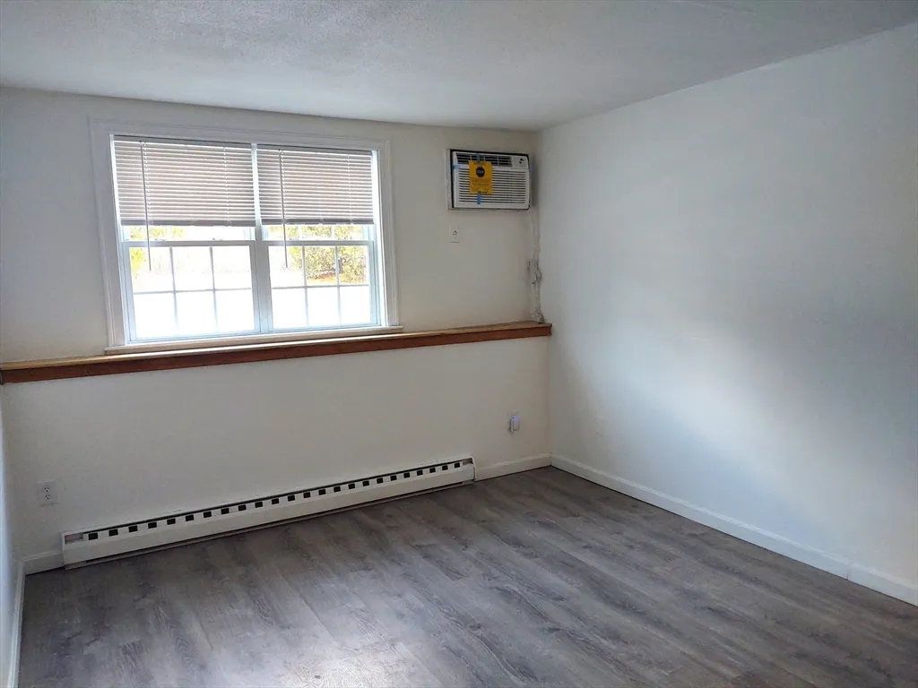 3 Leonard Rd, Boxborough