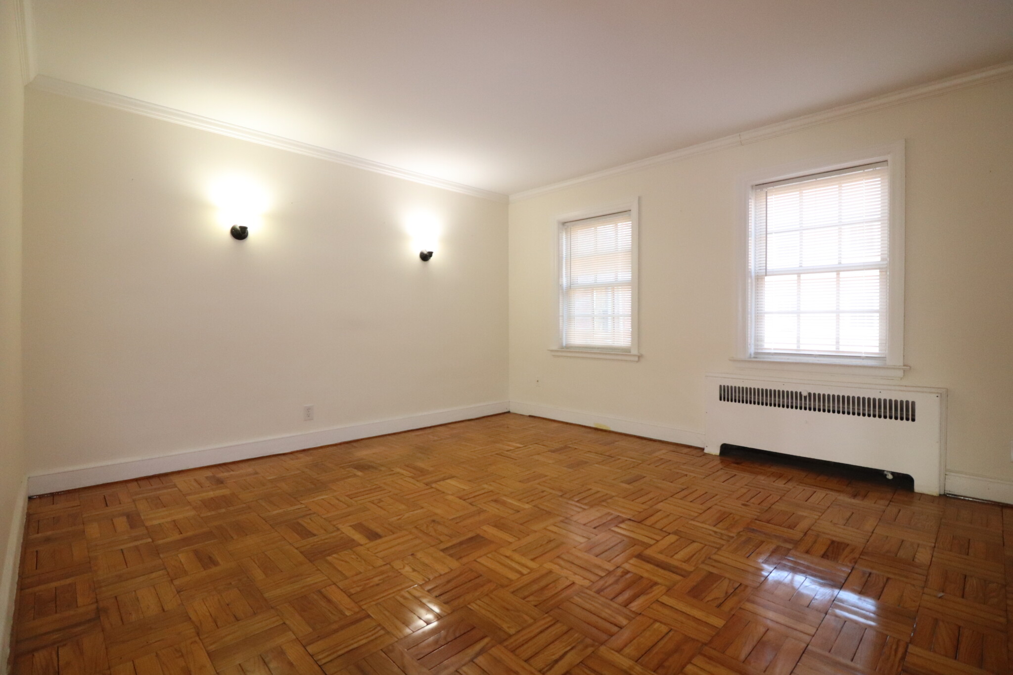 312 Washington St, Wellesley