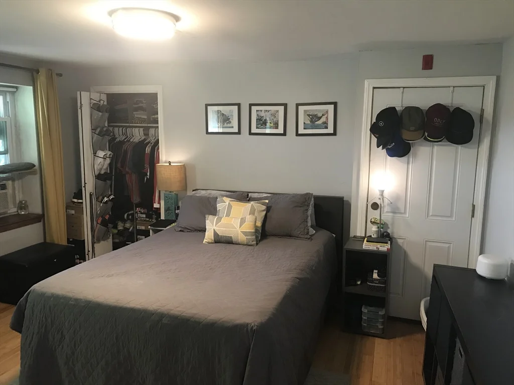 99 W 4th St, South Boston