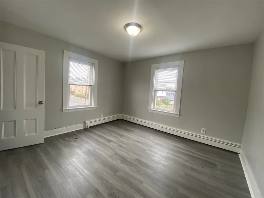 2 Swetts Ct, Watertown