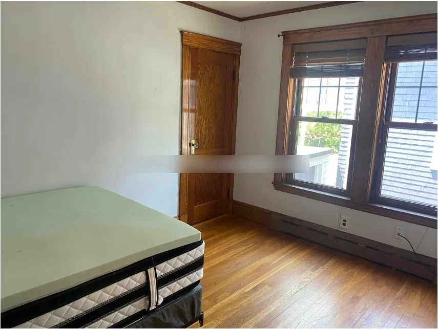 12 Upland Rd, West Somerville