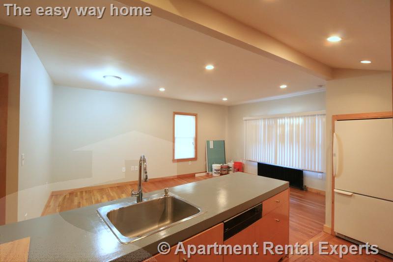 132 Columbia St, Central Square