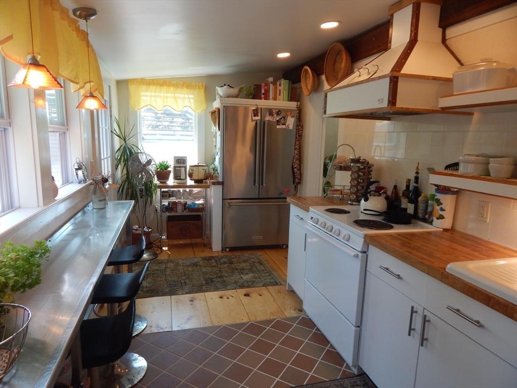 199 Granite St, Rockport