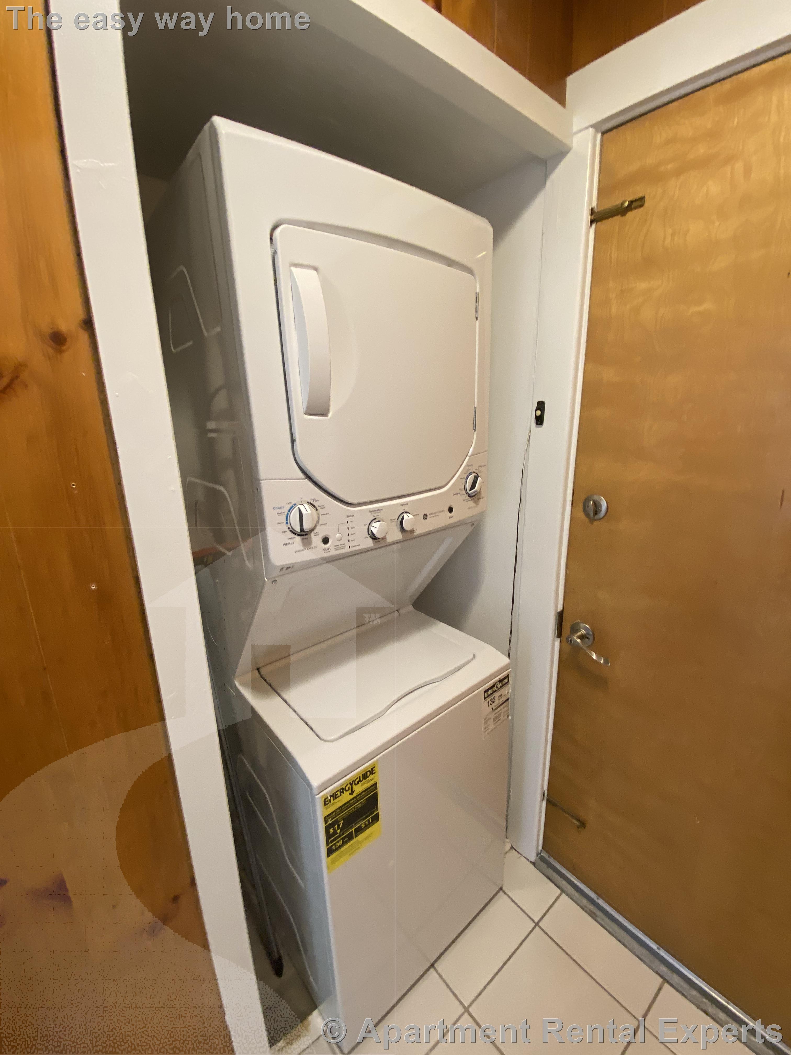 16 Alexander Ave, Medford Square