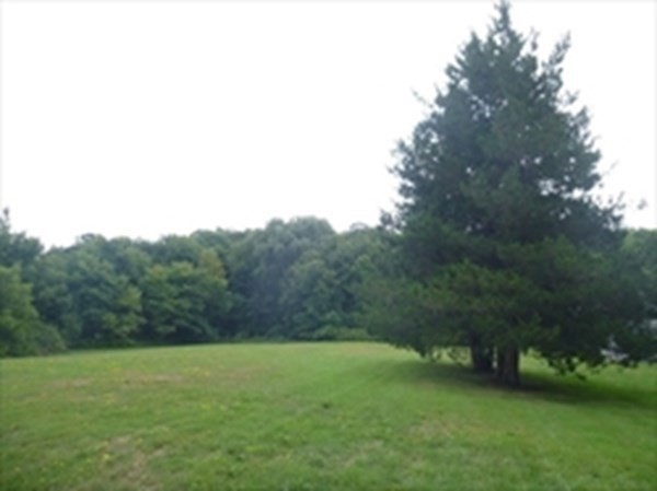 1132 West Boylston St, Summit