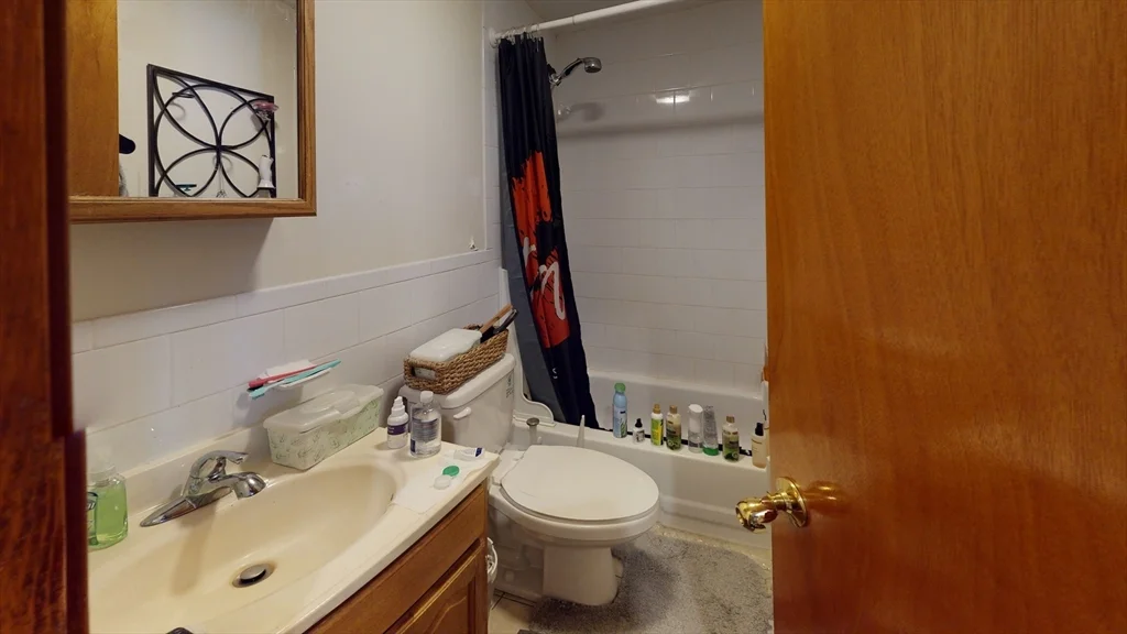 97 Hudson St, East Boston