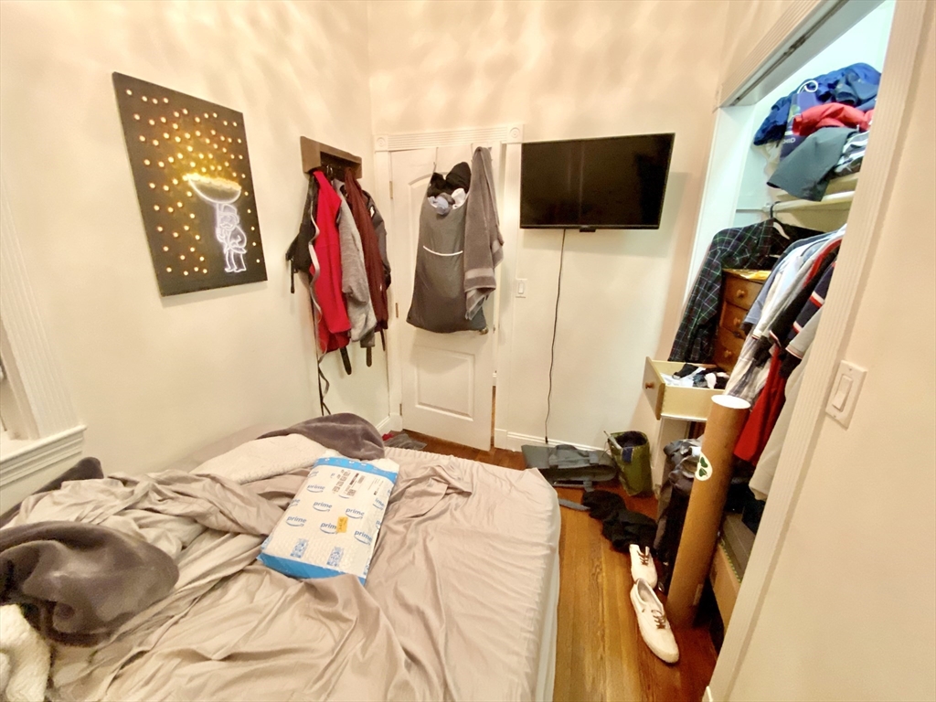 155 Salem St, North End