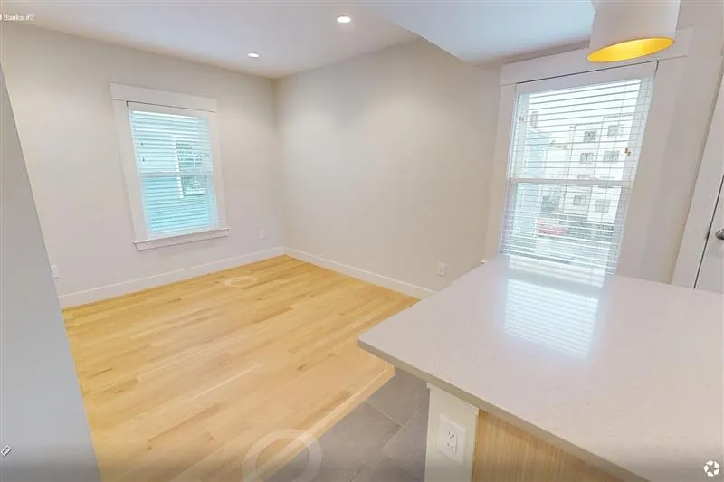 208 Banks St, Riverside