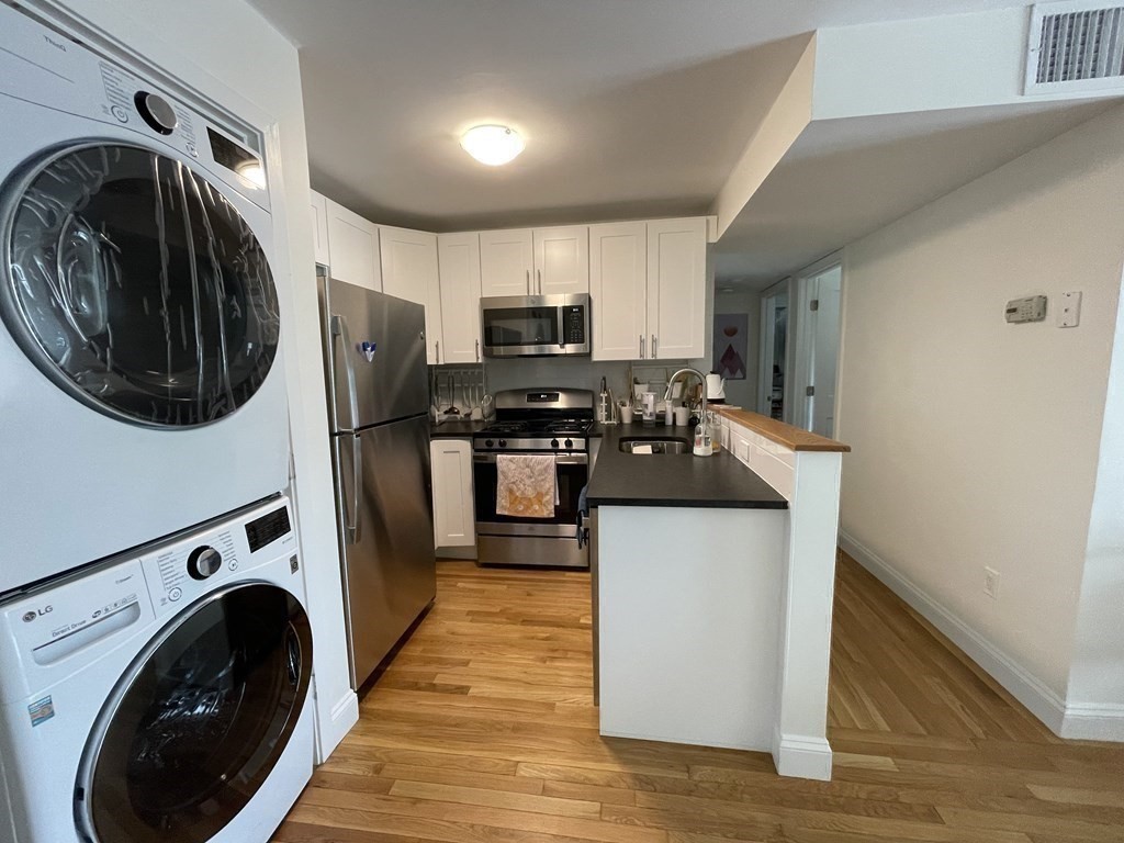 255 Beacon St, Somerville
