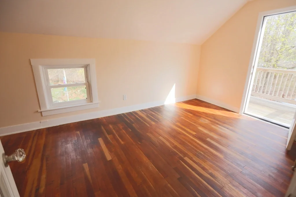 134 Baldwin, Fall River