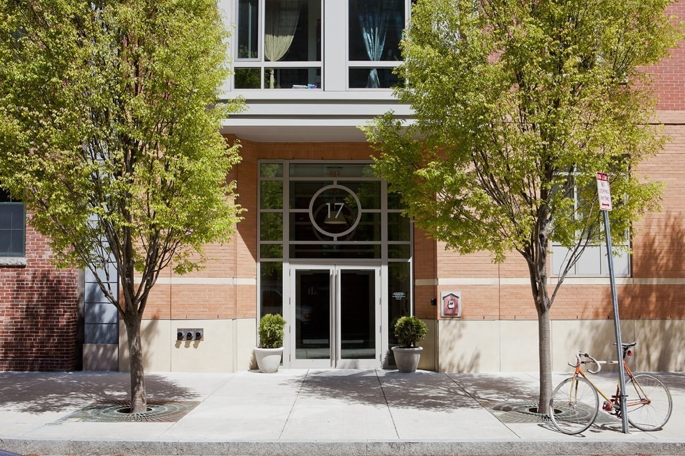 17 Otis St, Cambridge