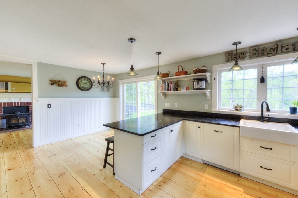 42 Greene Rd, Mount Wachusett