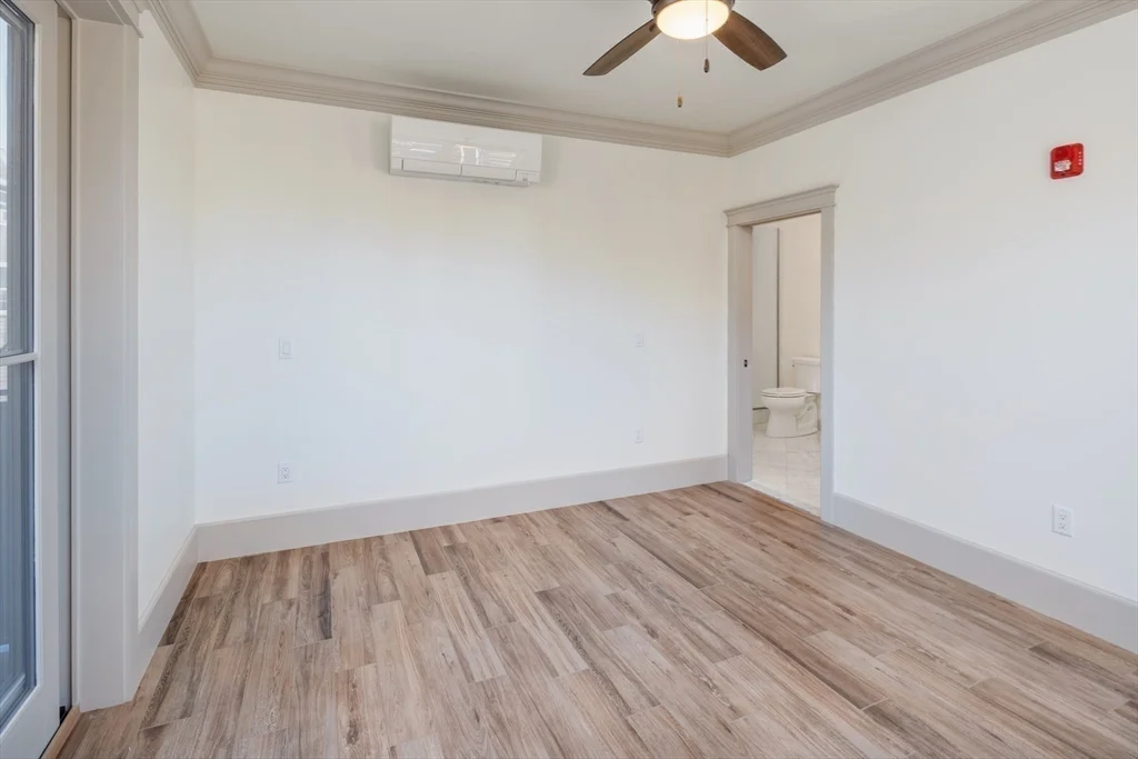 6 Market, Newburyport