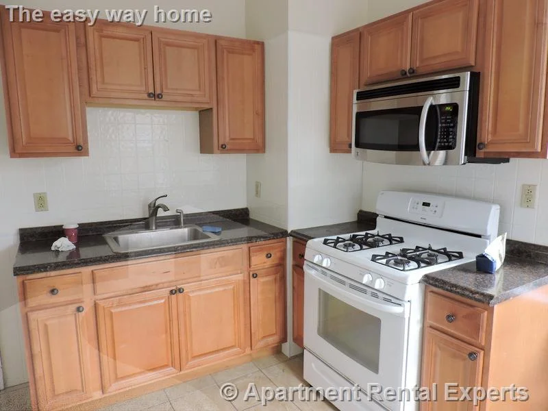 274 Brookline St, Cambridgeport