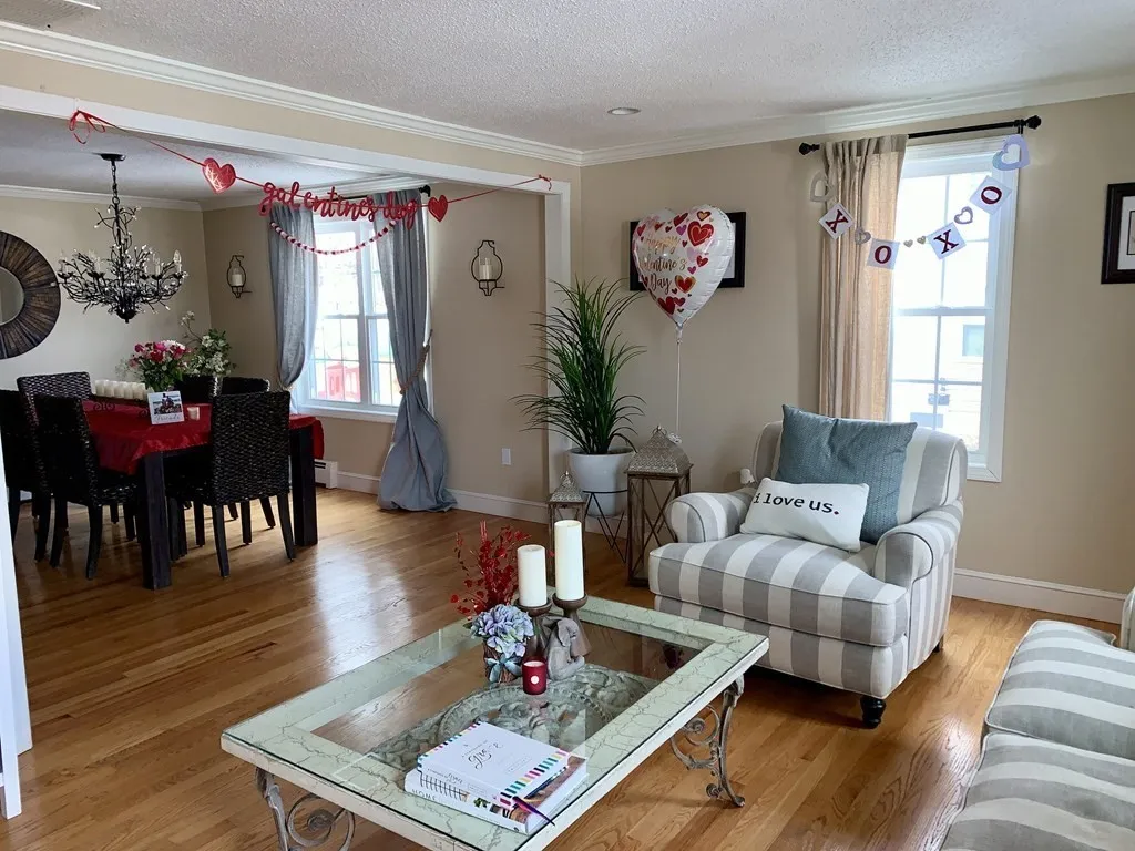 22 Sunrise, Bradford