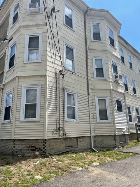 37 Allen St, Brockton