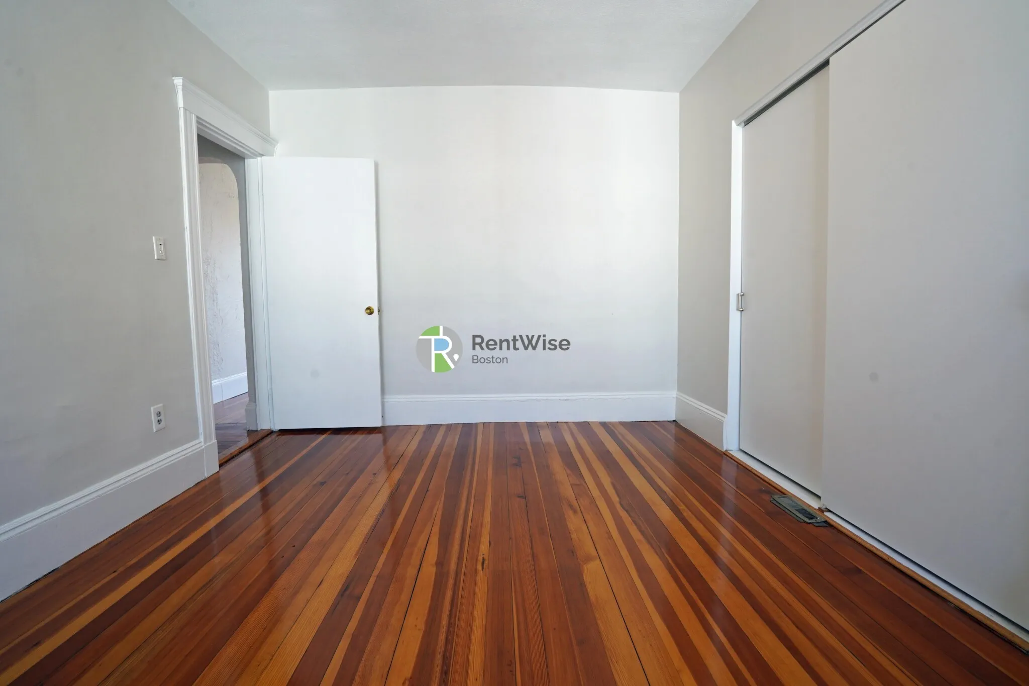 56 Oxford St, Spring Hill