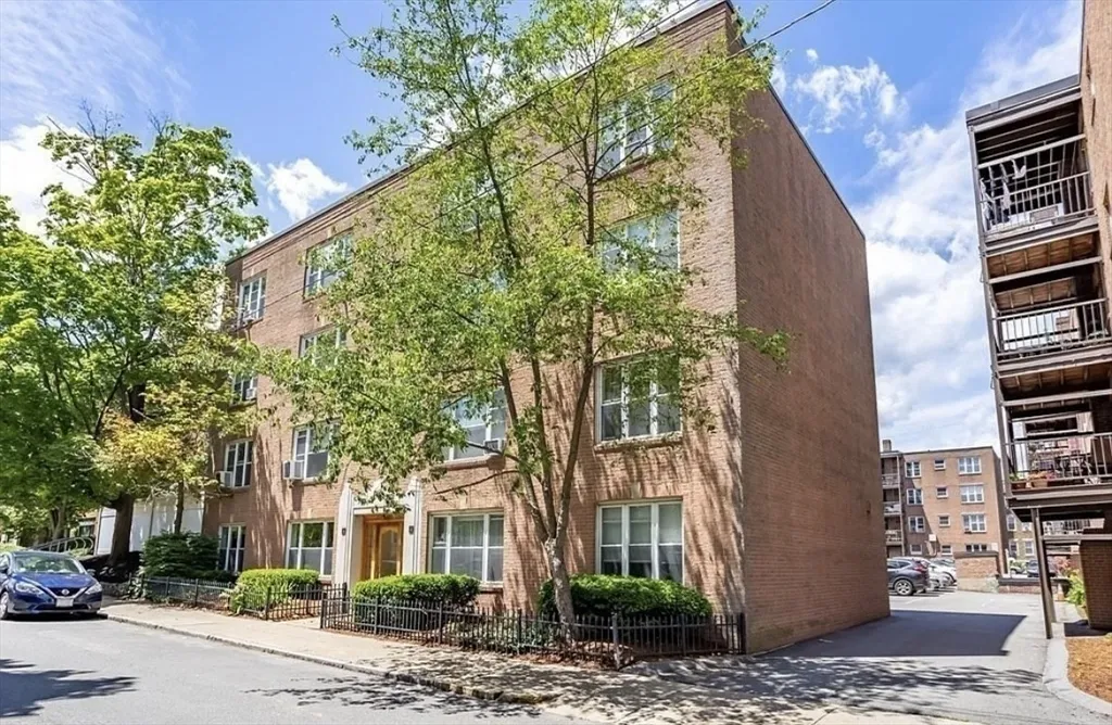 60 Sutherland Rd, Brighton