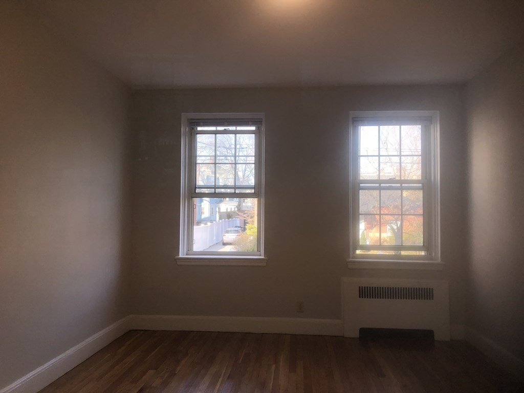 24 Concord Ave, Harvard Square