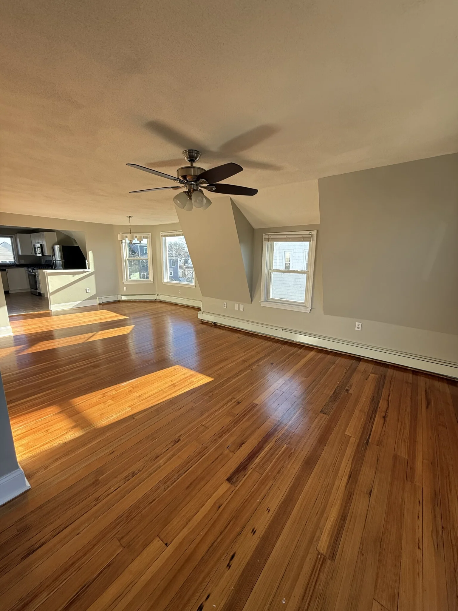 76 Fremont St, Winthrop