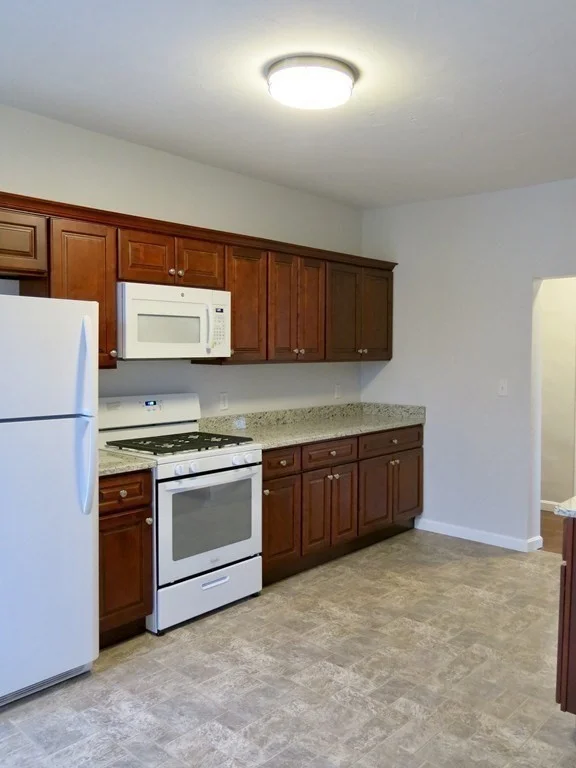 218 Whitman Ave, Whitman