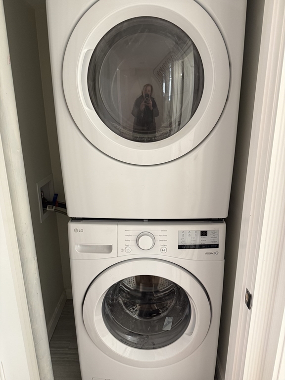 12 Manchester Rd, Coolidge Corner