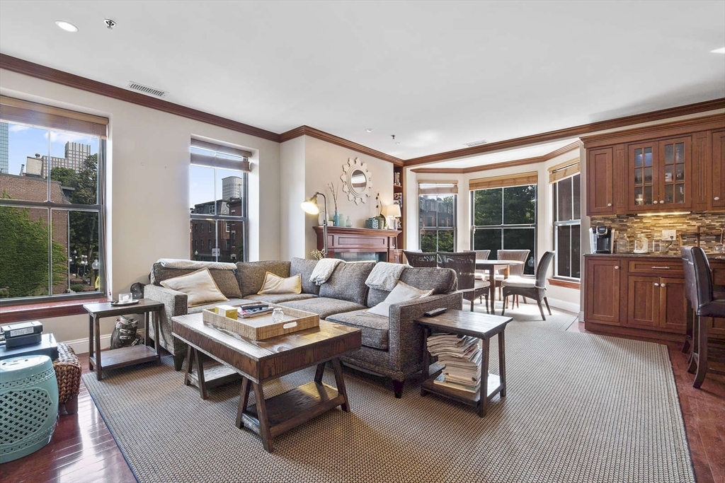 14 Clarendon St, South End