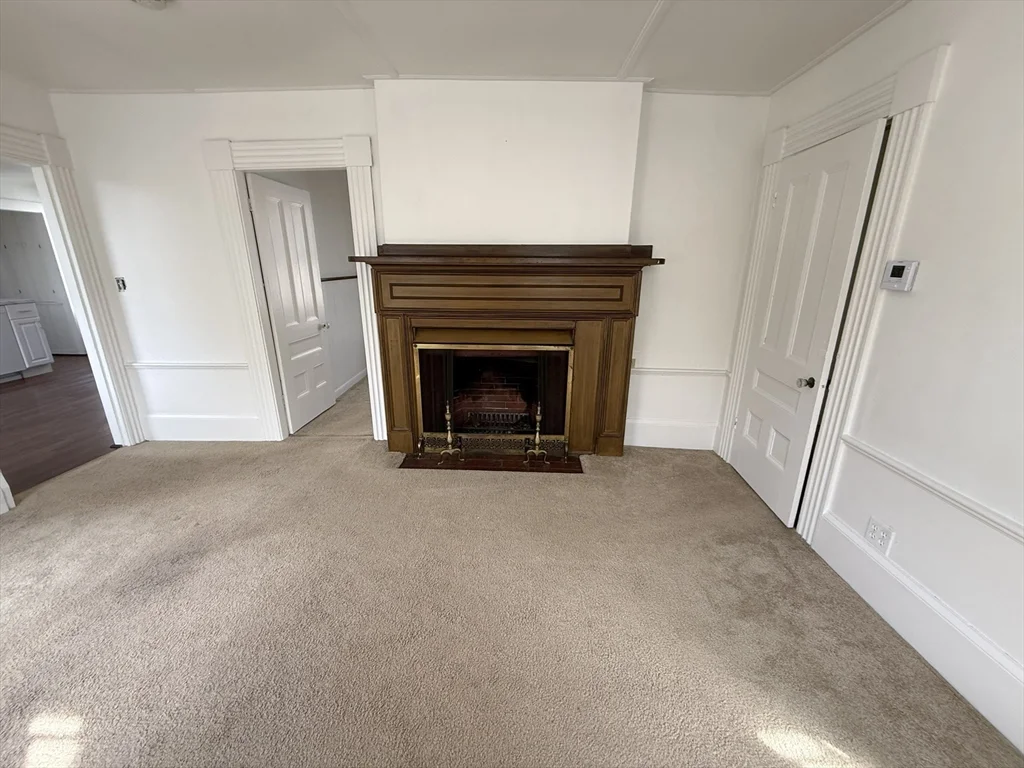 32 Mount Pleasant St, Rockport