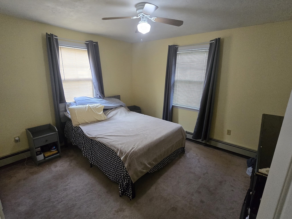 7 Winthrop Ct, Medford