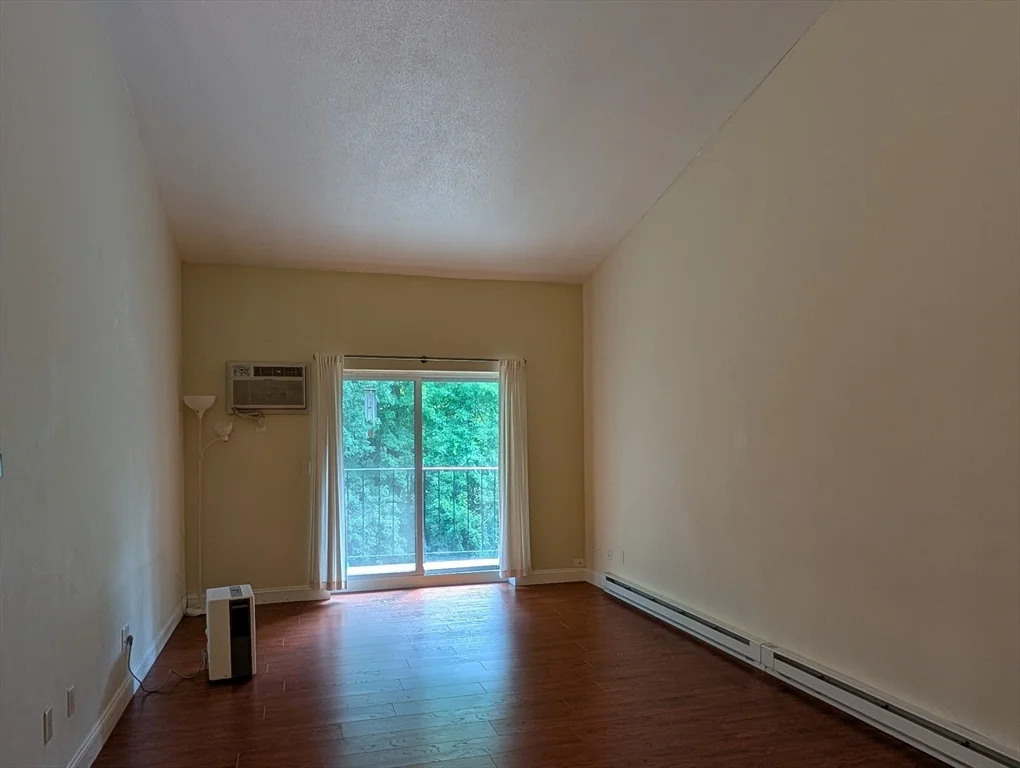 153 Milk St, Westborough