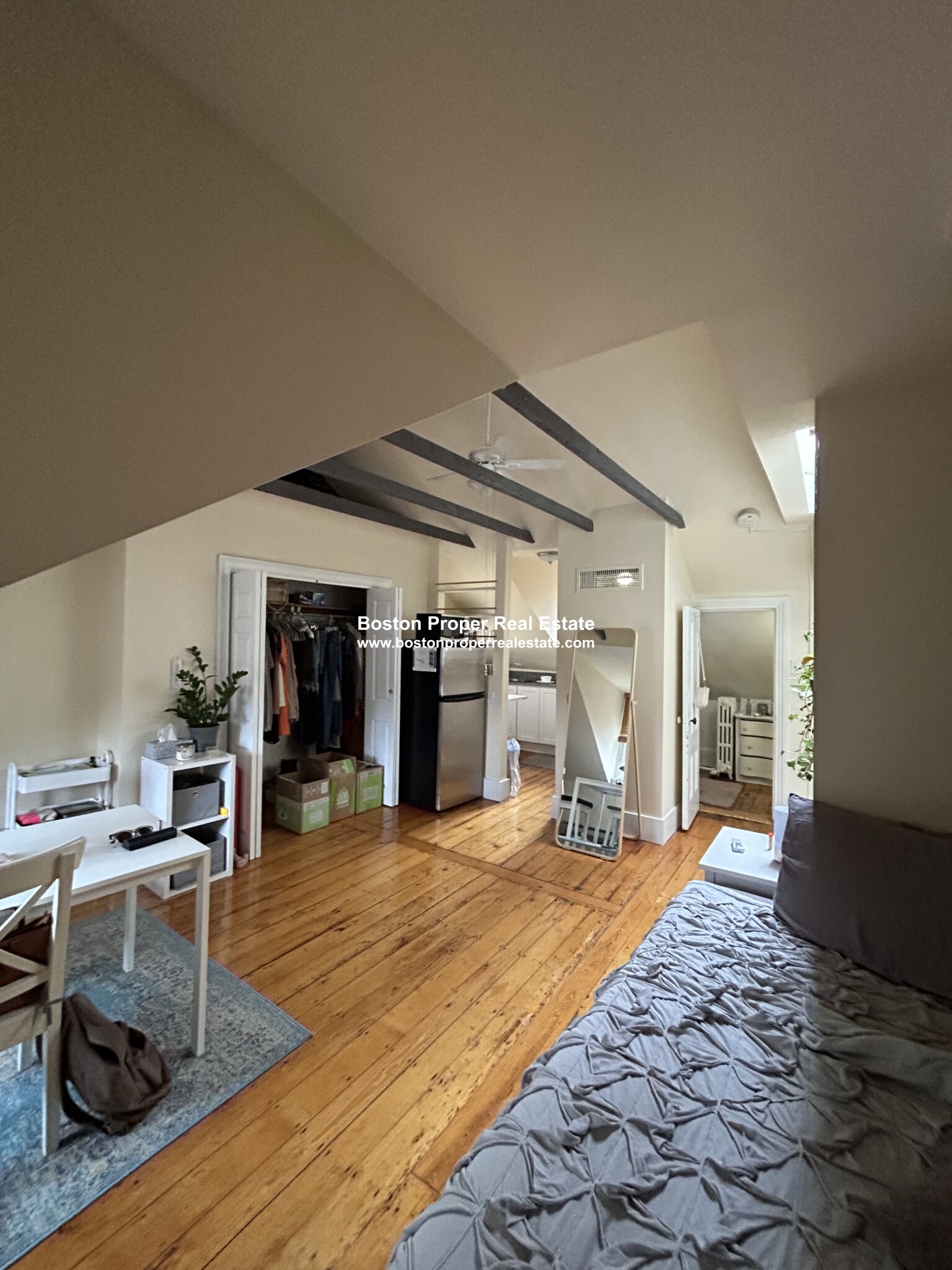 32 Irving St, Beacon Hill